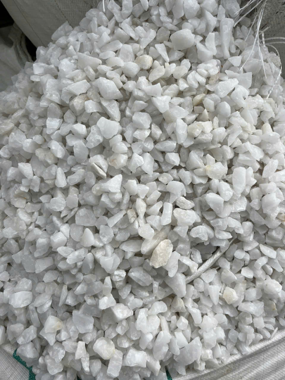 Đá thạch anh vụn tự nhiên Hải Phòng